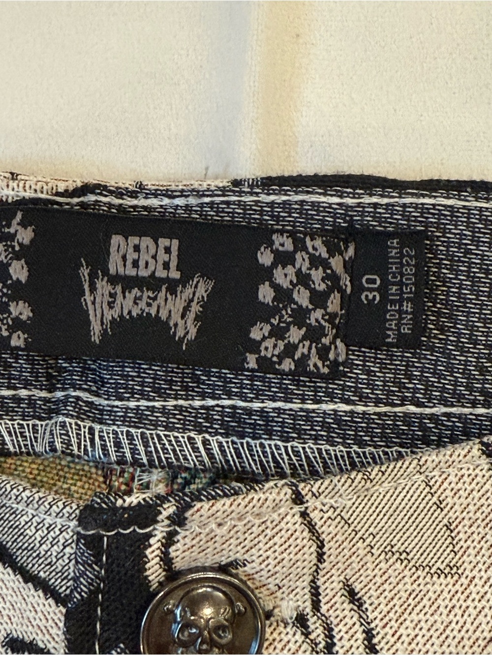 Ukiyo-e Samurai Tapestry Cargo Pants Sz 30 NWT Rebel Vengeance Y2K - Picture 15 of 16